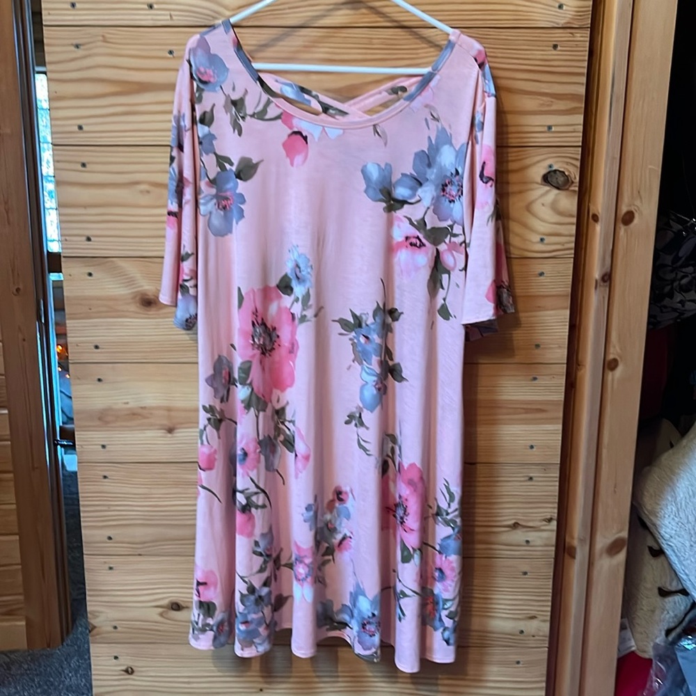 Women’s dress